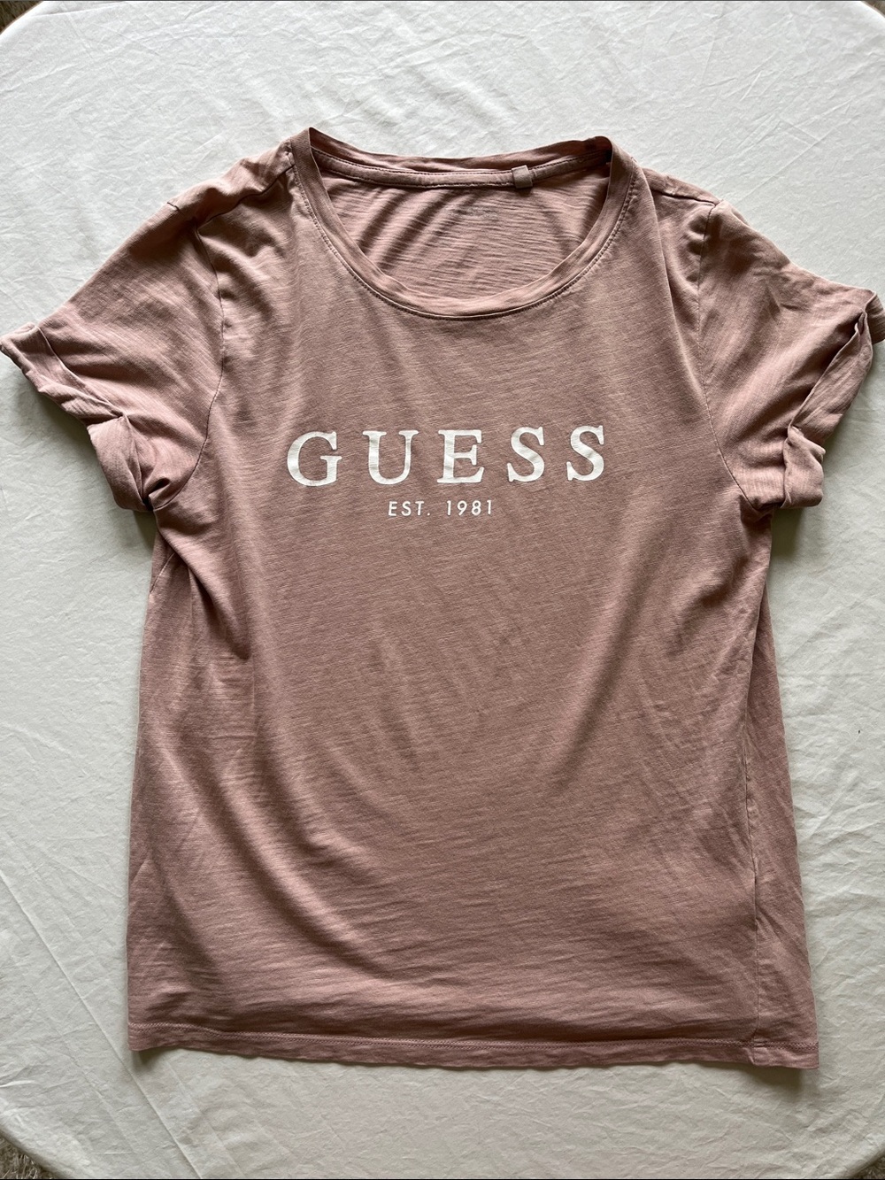 GUESS Rolled Sleeve Dusty Rose Logo Tee